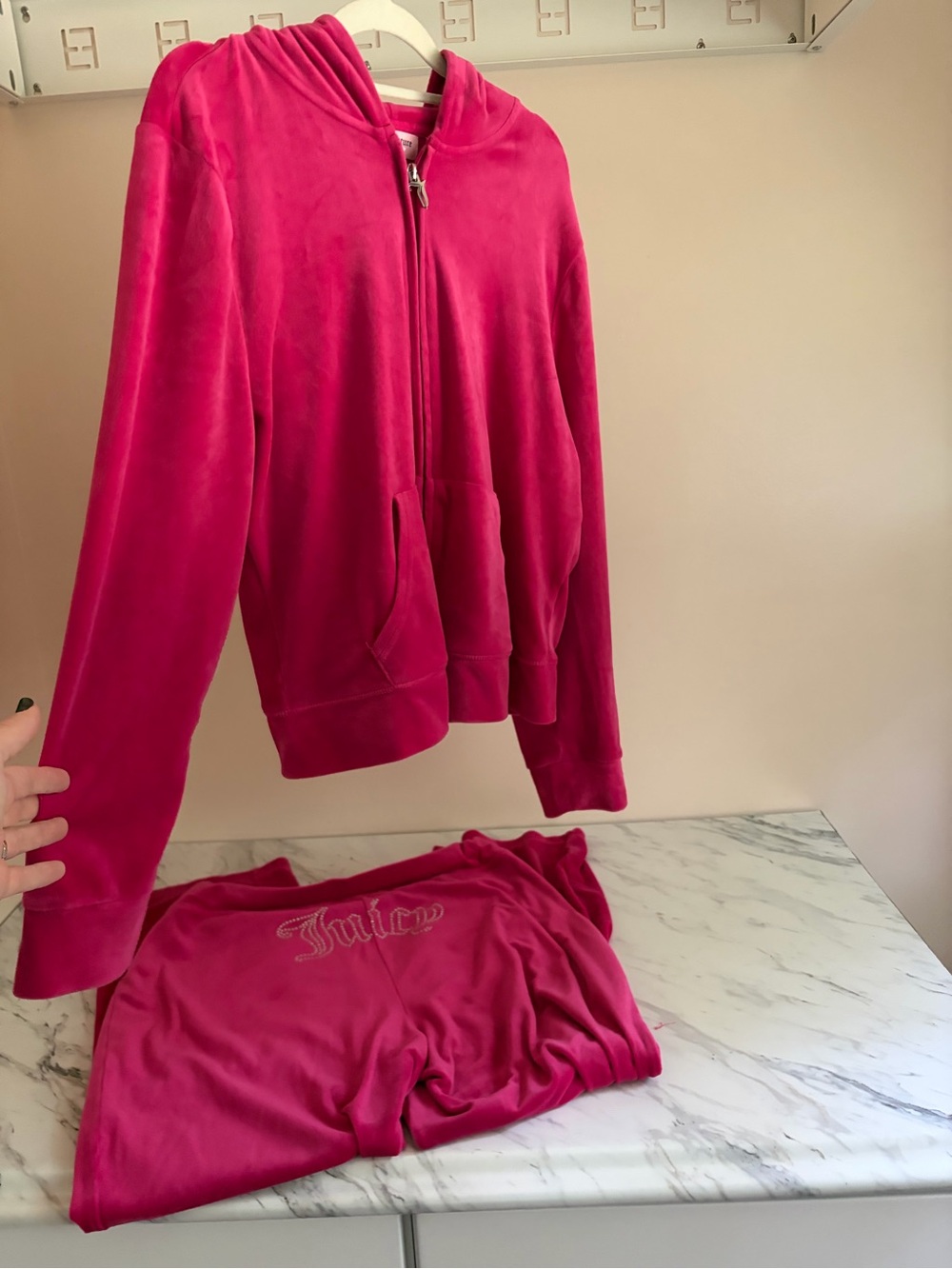 Juicy Couture Hot Pink Velour Hoodie & Pants Pajama Set - Picture 6 of 8
